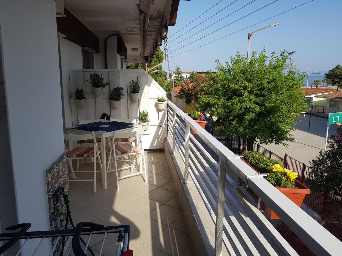 Apartment With Two Rooms Near The Beach Asprovalta Exterior photo